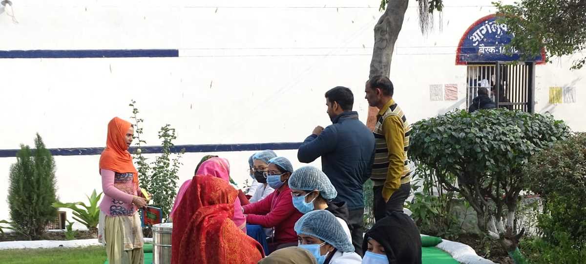 जिला कारागार में नोएडा के द्वारा वृहद दन्त चिकित्सीय शिविर का आयोजन किया गया